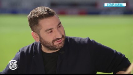 Mouloud Achour très ému de recevoir Pierre Ménès dans le Gros Journal de Canal+