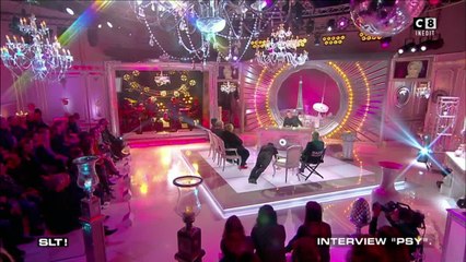 Guillaume Canet fait des pompes sur le plateau de Salut les Terriens