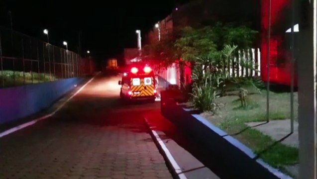 Após cair de cama, detento da PEC é socorrido pelo Siate levado sob escolta à unidade hospitalar