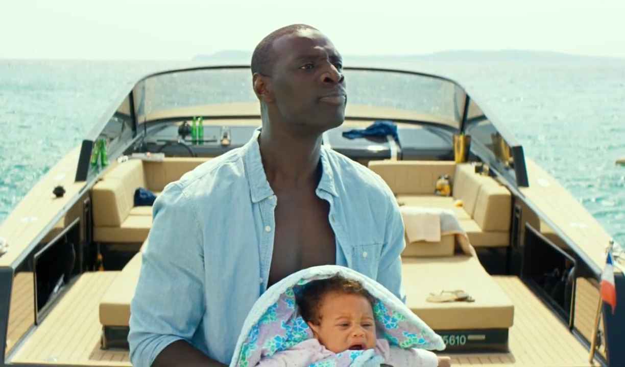 Demain tout commence : Omar Sy papa malgré lui dans la bande-annonce