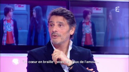 Sophie Davant met le comédien Pascal Elbé mal à l'aise dans C'est au programme