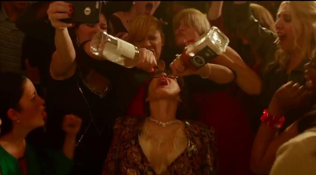 Joyeux bordel ! avec Jennifer Aniston : une nouvelle bande-annonce totalement folle