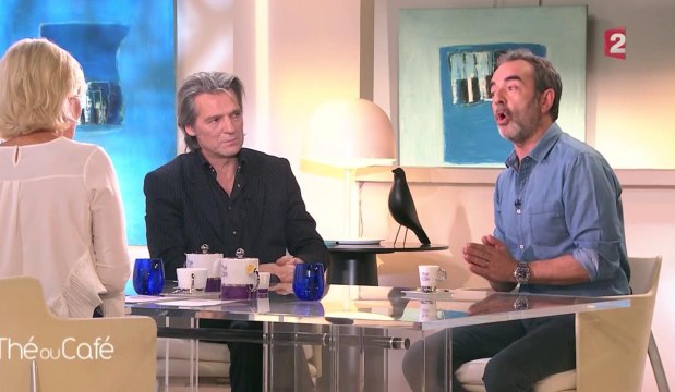 Jean-Marc Morandini sévèrement taclé par Bruno Solo et Yvan Le Bolloc'h dans Thé ou café