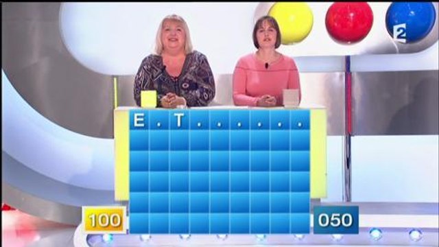 Motus : Oups ! Cette candidate remplace son soutien-gorge en pleine partie