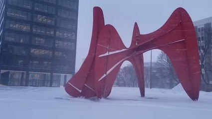 Wintry blast strikes the Midwest