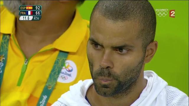 Triste fin de carrière en bleu pour Tony Parker