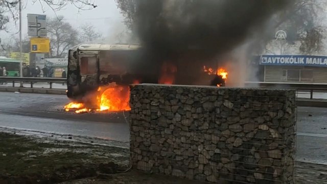 Al menos diez uniformados mueren durante jornada de disturbios en Kazajistán