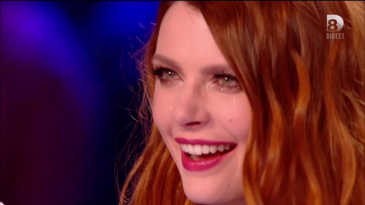 Elodie Frege en larmes après la prestation de Patrick sur Bruxelles