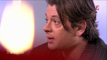 Benjamin Biolay viré par sa maison de disques : "C'est d'une violence abyssale"