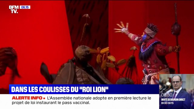Dans les coulisses du Roi Lion , la comédie musicale actuellement au Théâtre Mogador