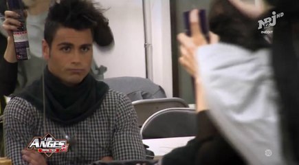 Les Anges 8 - maquillé pour un shooting, Ricardo pète un plomb