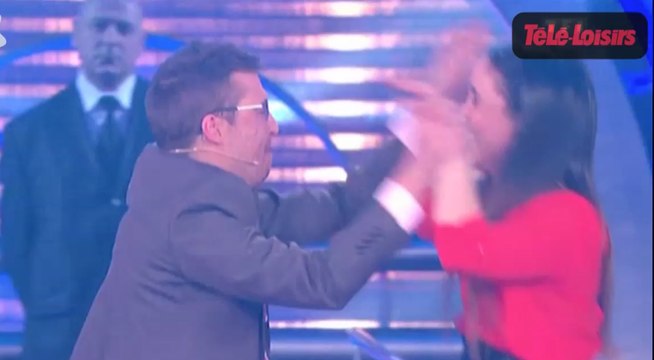 Un candidat de Money Drop à la limite de mettre une claque à sa partenaire... Zapping Jeux