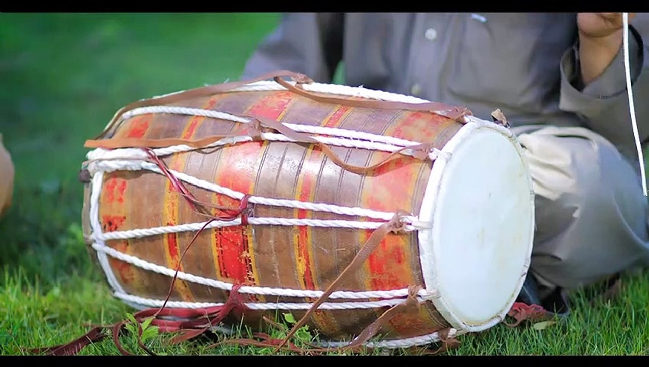 Esmat Ahmadzai - Pokhtani عصمت احمدزی - پوښتنی