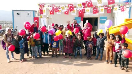 Sadakataşı İdlib’de cami ve okul açılışı gerçekleştirdi