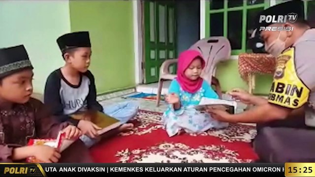 PRESISI Inspiratif : Bhabinkamtibmas Bripka Suharno Anggota Mendirikan Pondok Ngaji dan Literasi Minat Baca Anak (2/4)