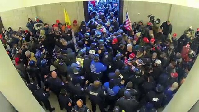 Capitol Hill, a un anno dall'assalto ci sono ancora più di 700 persone da giudicare penalmente