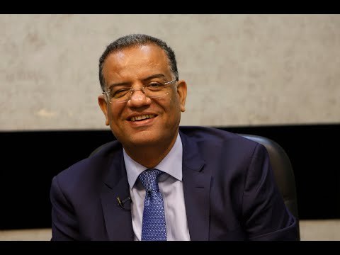 محمود مسلم يعلن مشاركة جريدة الوطن في مبادرة مصر أولا.. لا للتعصب