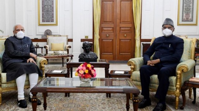 PM Modi briefs President Kovind on security breach