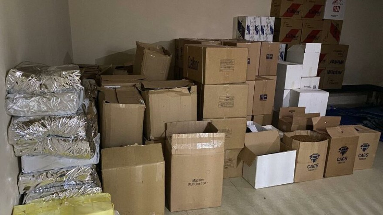 İstanbul’da kaçak sigara imalathanesine operasyon