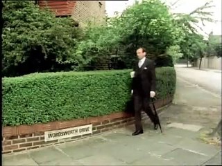 The Fall And Rise Of Reginald Perrin S01E04 - The Bizarre Dinner Party