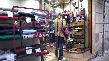 Primo giorno di saldi a Napoli: "C'è voglia di ripresa"