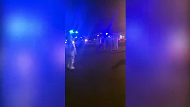 Palermo, non c'è più posto all'ospedale Cervello per i pazienti Covid: ambulanze in fila, è caos