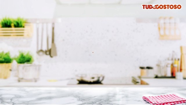 Bolo simples e fácil, super fofo