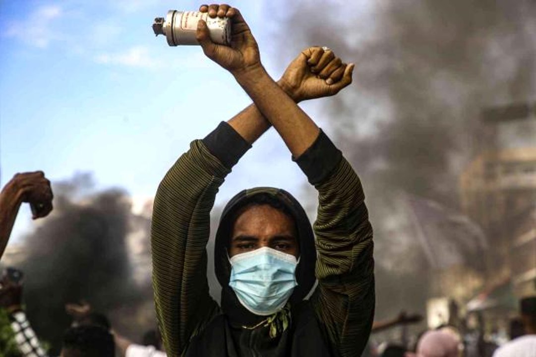 Son dakika haber: Sudan'da askeri yönetim karşıtı protestolar devam ediyor