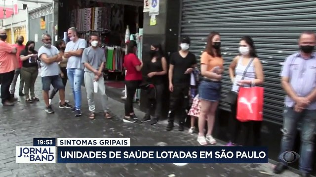 Pacientes com sintomas de gripe e covid lotam hospitais e postos de saúde em busca de atendimento. Em São Paulo, as filas são impressionantes