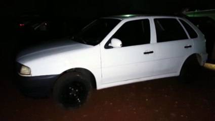 Gol com alerta de furto é recuperado no Riviera