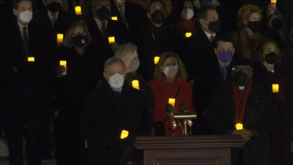 Dos vigilias opuestas para dos Estados Unidos encontrados