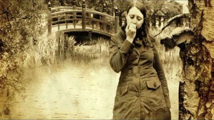 Arriverez-vous à trouver les deux femmes dans cette photo d'époque