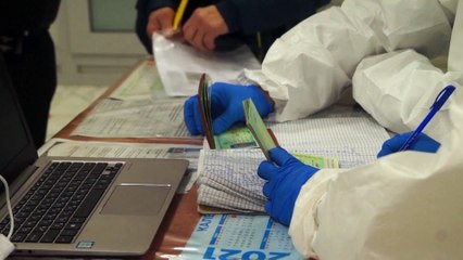 Angespannte Ruhe in Kasachstan: Tausende fliehen ins Ausland