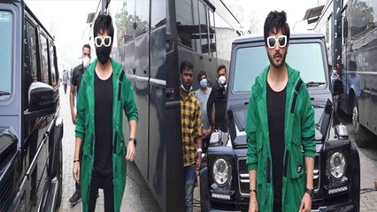 Kundali Bhagya के Dheeraj Dhoopar का दिखा सेट पर अतरंगी अंदाज़ | FilmiBeat