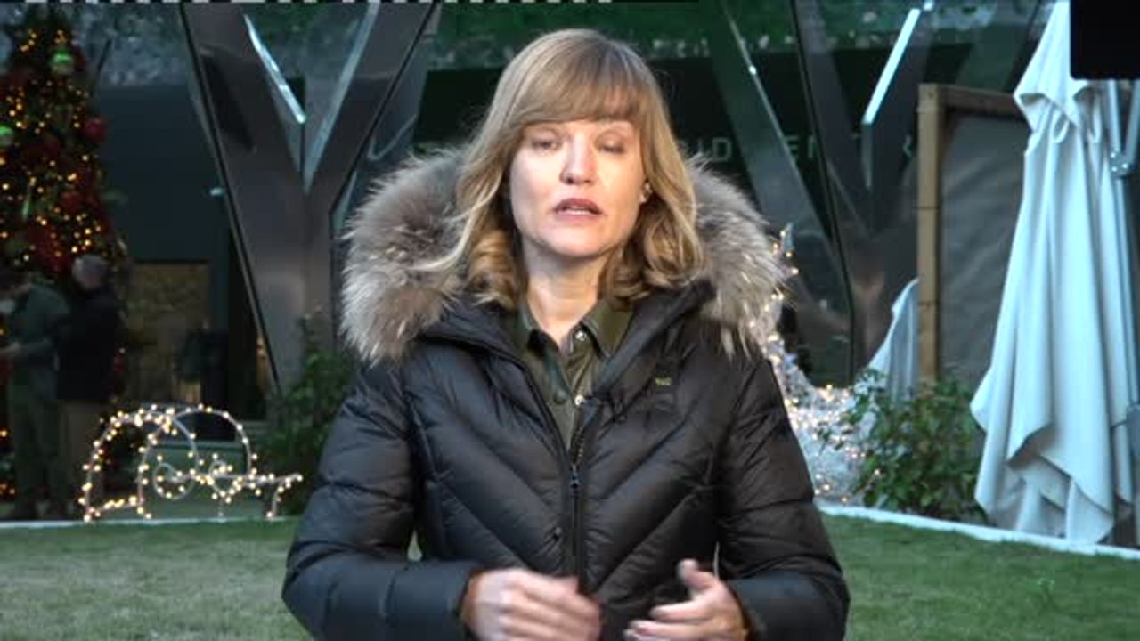 La ministra de Educación, Pilar Alegría, señala que la bajada de la cuarentena a 7 días reducirá el tiempo de falta de profesores en las aulas