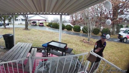 'Grumpy FedEx driver carelessly throws parcel over front door railing *UNACCEPTABLE* '