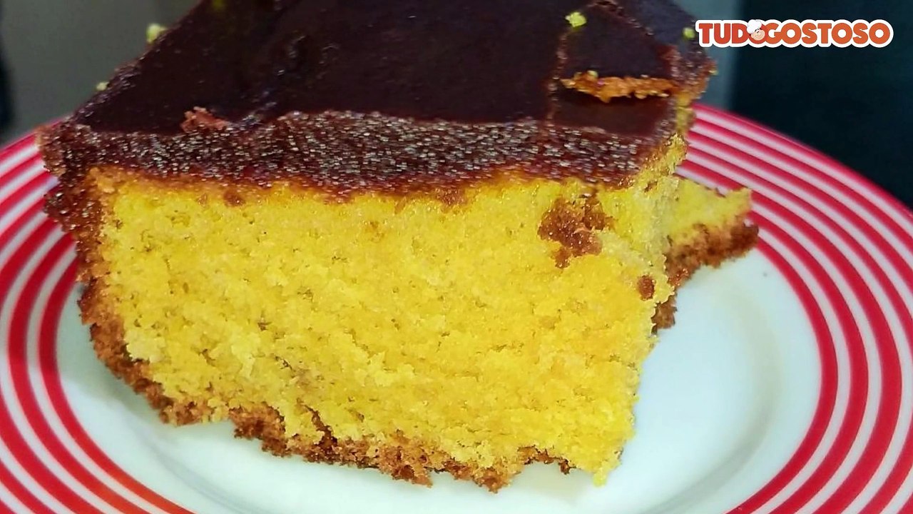 Bolo de cenoura mega fofinho