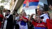 «Laissez-le partir» : Djokovic soutenu par ses fans devant son centre de détention