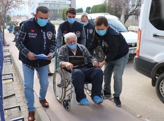 EŞİNİ ÖLDÜREN KOCA, TEKERLEKLİ SANDALYEYLE GETİRİLDİĞİ ADLİYEDE TUTUKLANDI