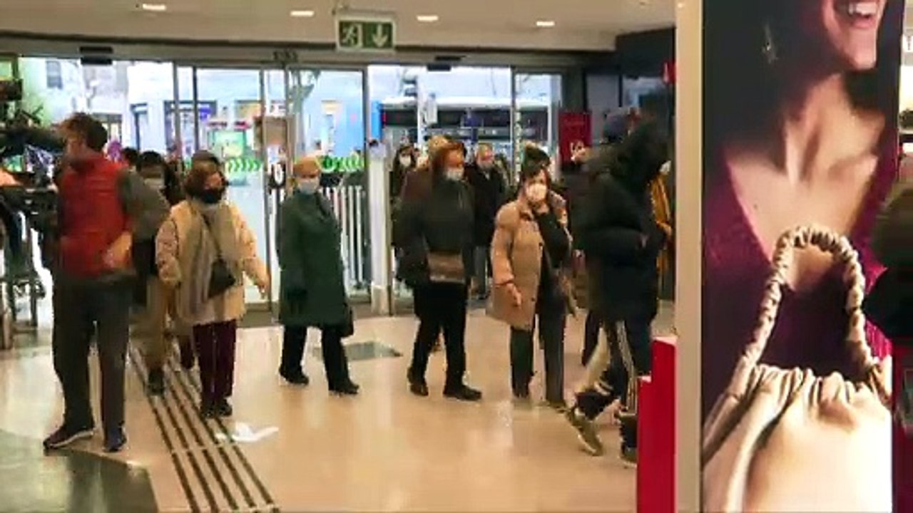 Empieza la campaña de rebajas en los comercios españoles