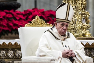 Le Pape François incite à avoir des enfants plutôt que des animaux