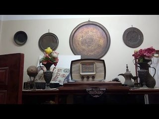 غاوي أنتيكات المليجي بنام من غير عشا المهم اشتري التحف الأثرية