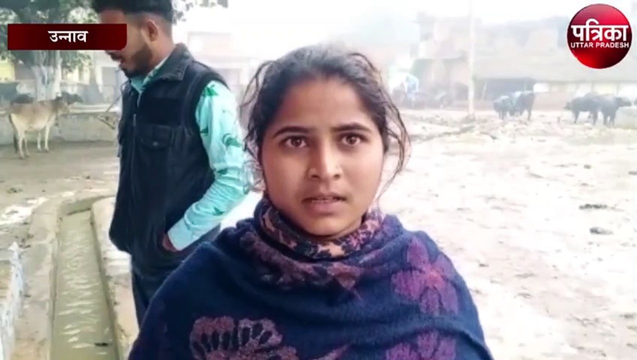 ग्राम प्रधान ने नहीं दिया पंचायत घर, वैक्सीनेशन...