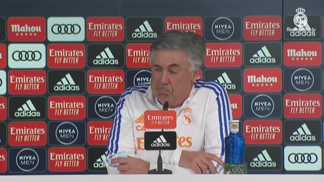 Ancelotti: No era el mejor campo para Ceballos
