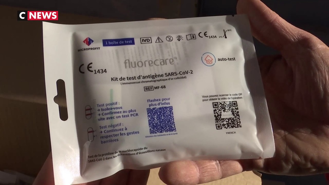 Distribution de masques et d'autotests aux fonctionnaires territoriaux à Laval