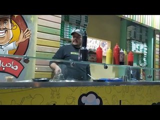 عربية زلابية بألف جنيه تحولت لسلسة محلات.. «طه» يحلم بالعالمية