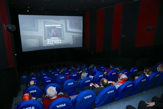 Azerbaycan'da Kesişme: İyi ki Varsın Eren filmine ilgi