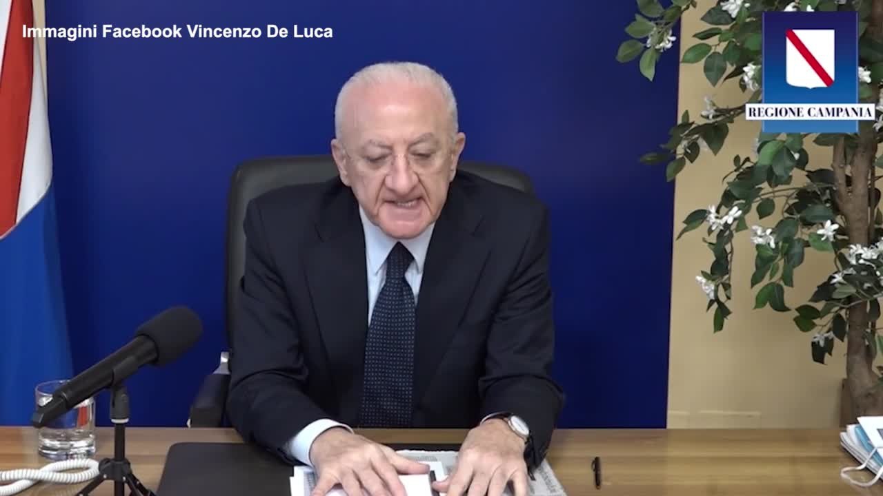 Covid, Vincenzo De Luca: "Non riapriamo le scuole medie ed elementari"