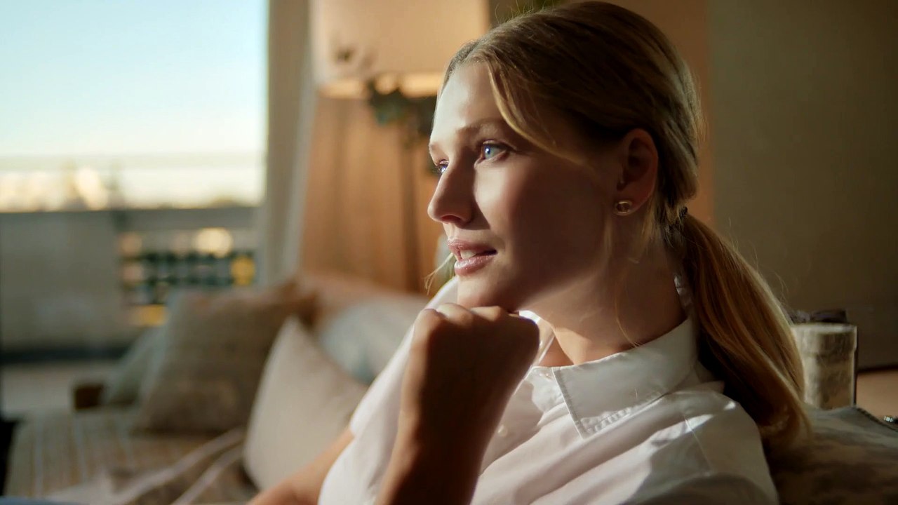 Dior Capture Totale con  Toni Garrn