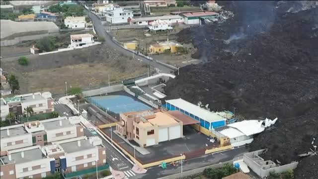 Los vecinos de La Laguna (La Palma) pueden volver a sus casas desde hoy